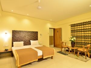 Hotel Tiranga Residency