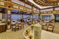 메이페어 히말라얀 스파 리조트 - 조식 운영
