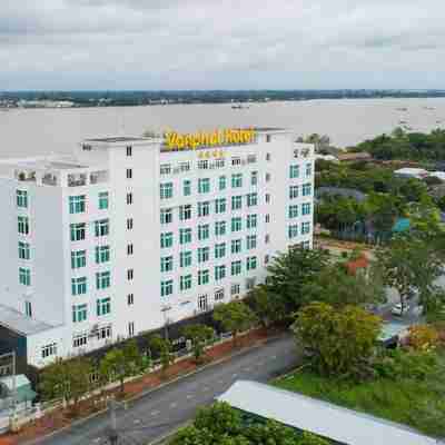 Van Phat Riverside Hotel Hotel Exterior