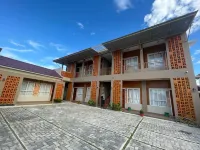 Hotel O Ananda Homestay Syariah - Pensions