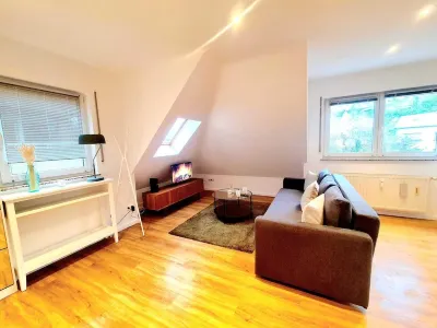 Elegant Charming 2 Bedrooms with Parking-Bon68 Hotels in Alzingen
