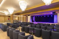Hipotels Barrosa Palace & Spa Hotels in Urbanización Novo Santi Petri