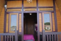 Pantai Alfath Stira ParADIse Hotel di Kabupaten Pinrang