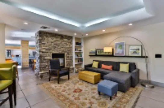 วินเกท บายวินด์แฮม แชนด์เลอร์/ย่านฟีนิกซ์