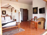 VIP Chain Resort Pool Villa