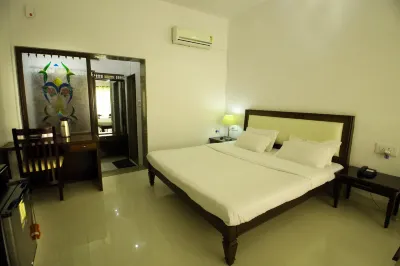 MPT Marble Rocks, Bhedaghat Hotels near Dhuandhar Waterfall