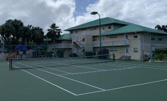 Beach Living at Plantation Village Blgs