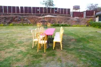 Le Jardin Resort and Spa Hôtels à : Karjat