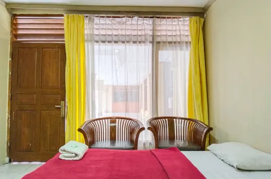 Hotel New Gondangdia Powered by Cocotel Photos