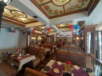 Raja Hotel Hotels in Ulhasnagar