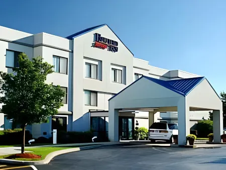 Fairfield Inn Rochester Airport
