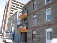 Hotel Dorion Hotels in Longueuil