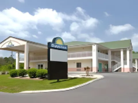 Days Inn by Wyndham Trenton Hotels in Dade County