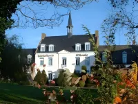 Hostellerie Saint-Louis & Restaurant Pauze - Teritoria - Pools