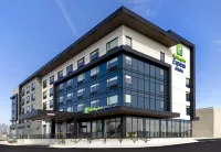 Holiday Inn Express & Suites ST. Thomas
