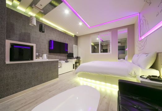 내부 시설 이미지 1