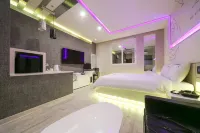 Yeongdeok the Blue Hotel - 3-Star