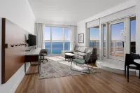 Holiday Inn Express Pensacola Beach Hotels in Gulf Breeze