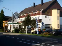 Land-gut-Hotel "Zum Alten Forsthaus" - Aufladestation f. Elektroautos vorhanden - Hotels in Hürtgenwald