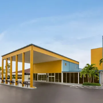 EnVision Hotel Miami International Airport