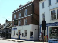 The George Hotel Hotels in Herstmonceux