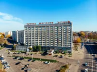 Mogilev Hotel Các khách sạn gần «Удачник» — магазин садовой техники, Karcher и электроинструмента
