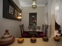 リヤド ムボヤャ シェ アリ ババ