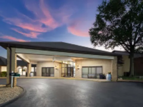 Baymont Inn and Suites by Wyndham Farmington, MO Hotels in St. Francois Township