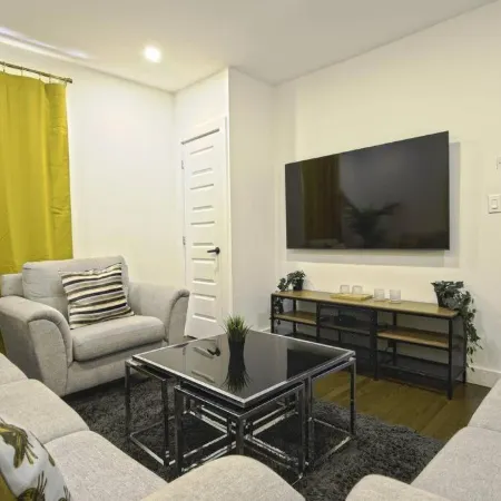 Sherby Prestige - Parking, King Bed, Sleeps 6