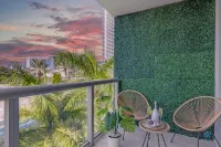 Tropical Apartment - Balcony - Resort, Pool - Gym - 3-Star