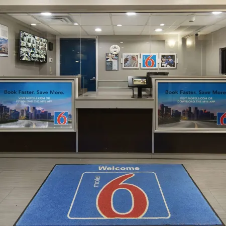 Motel 6 Fort Worth, TX - Downtown East
