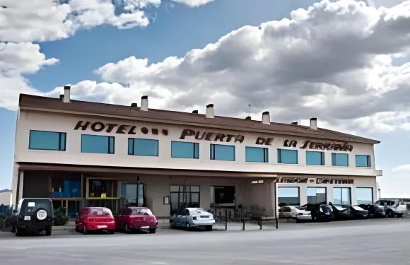 門德拉塞拉尼亞酒店