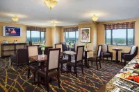 Sheraton Springfield Monarch Place Hotel Hotels in West Springfield