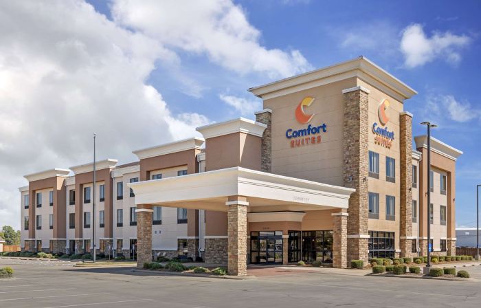 Comfort Suites