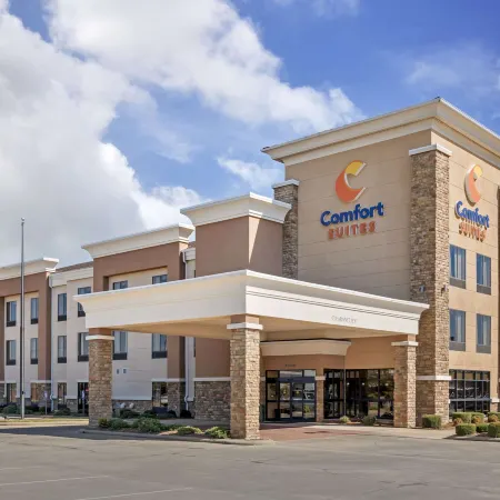Comfort Suites