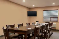 Travelodge by Wyndham Pincher Creek Hotels in Pincher Creek