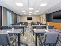 Fairfield Inn & Suites Cincinnati Airport South/Florence Hotels in Florence