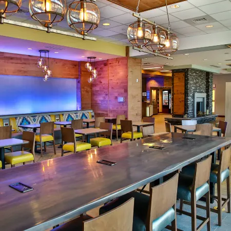 Fairfield Inn & Suites Savannah Midtown