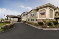 Fairfield Inn & Suites Santa Rosa Sebastopol فنادق في Valley Ford