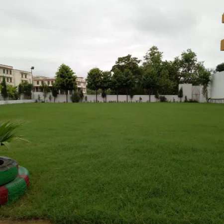 Hotel Taj Darbar