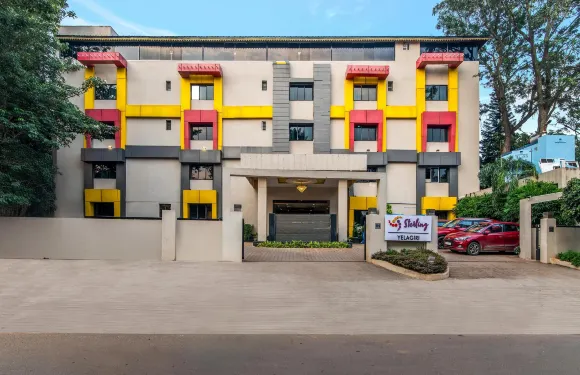 耶拉吉里斯特爾靈酒店