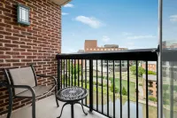 Hampton Inn & Suites Greenville-Downtown-RiverPlace - Scenic