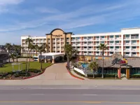DoubleTree by Hilton Galveston Beach Hotels near Ocean Star Offshore Drilling Rig and Museum
