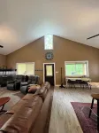Rare Modern 3-bedroom cabin in Baldwin