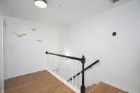 Family & Pet Friendly Modern Townhouse Hotels in Alabaster