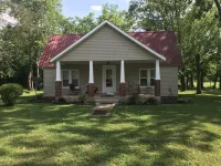 Unwind in the Ozarks