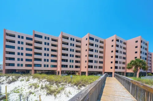 JulySpecials~DolphinViews~900FtPvtBeach~HeatedPool~CoveredParking~CouplesGetaway - بوتيك