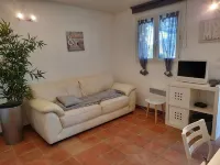 Picturesque cottage for nature lovers Hotels in Belgentier