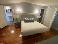 Downtown Bar Harbor 5 BR Townhouse