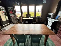 Delightful One Bedroom Cabin on Scenic Historic Farm